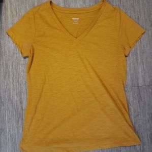 V neck tee
